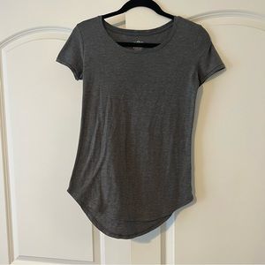 So Perfect Scoop Tee Grey Size Extra Small